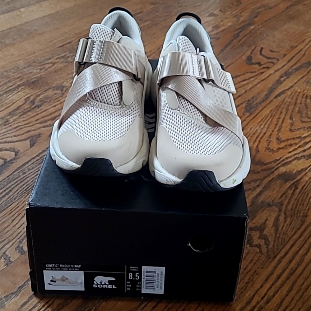 Sorel sneakers